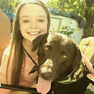 Meet your Posher, Caitlin